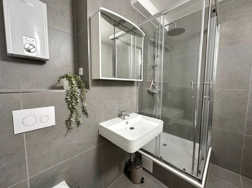 Etagenwohnung Frankfurt am Main Ostend - 1 Zimmer, 10 m&sup2;, 615&euro; | Angebot:26235176