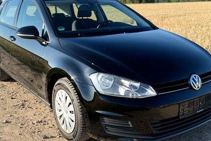 VW Golf 182.000 km 5.990 € Flörsheim am Main 65439