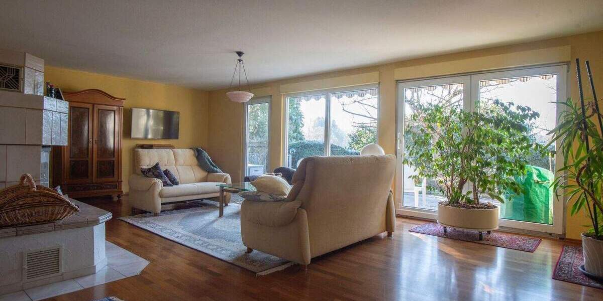 Etagenwohnung Nidderau Ostheim - 4 Zimmer, 156 m&sup2;, 485.000&euro; | Angebot:25695758