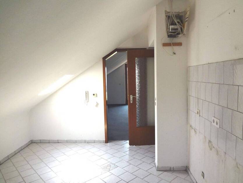 *****Attraktive Doppelhaushälfte mit durchdachtem Grundriss