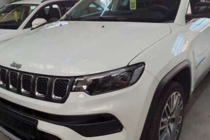Jeep Compass 26.565 km 23.480 € Rüsselsheim 65428