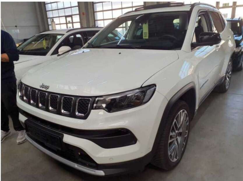 Jeep Compass 26.565 km 23.480 € Rüsselsheim 65428