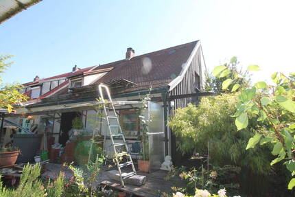 Landshut - Moniberg Reiheneckhaus 60 m² Wohnfläche - Komplettsanierung notwendig