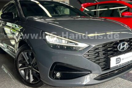 Hyundai i30 65.315 km 16.690 &euro; Hanau 63457