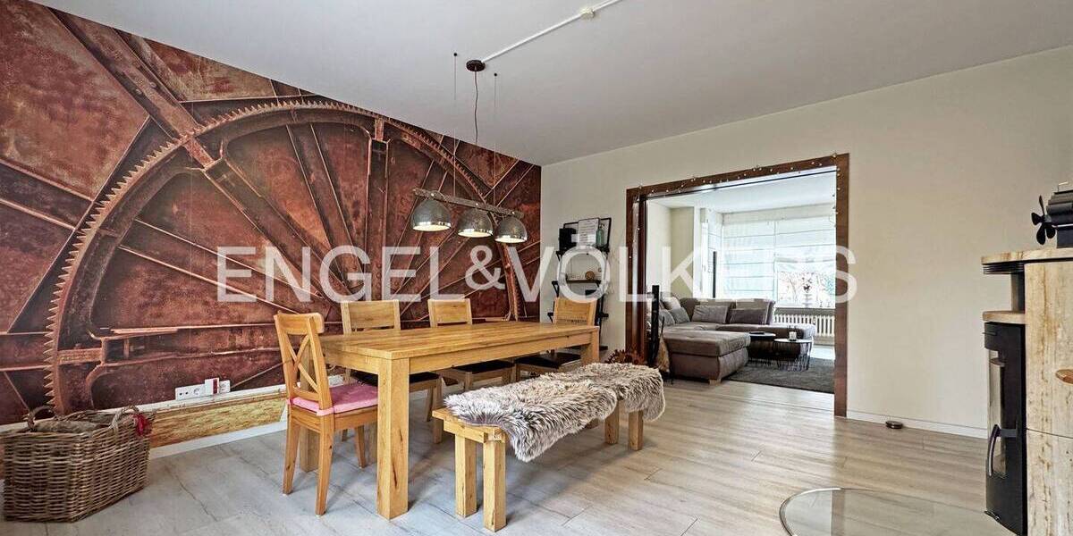 Einfamilienhaus Bad Nauheim - 7 Zimmer, 157 m&sup2;, 850.000&euro; | Angebot:26472969