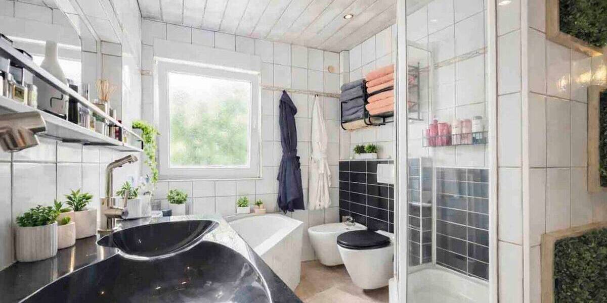 Mehrfamilienhaus, Wohnhaus Schöneck Büdesheim - 8 Zimmer, 230 m&sup2;, 565.000&euro; | Angebot:26119568