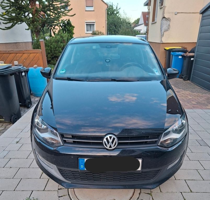 VW Polo 121.630 km 4.990 € Schöneck 61137