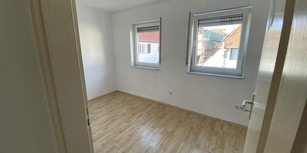 Gemütliche Eigentumswohnung im 1. OG 3 zimmer