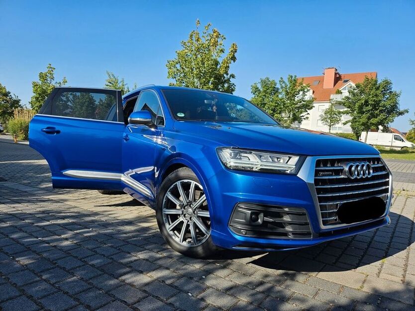 Q7