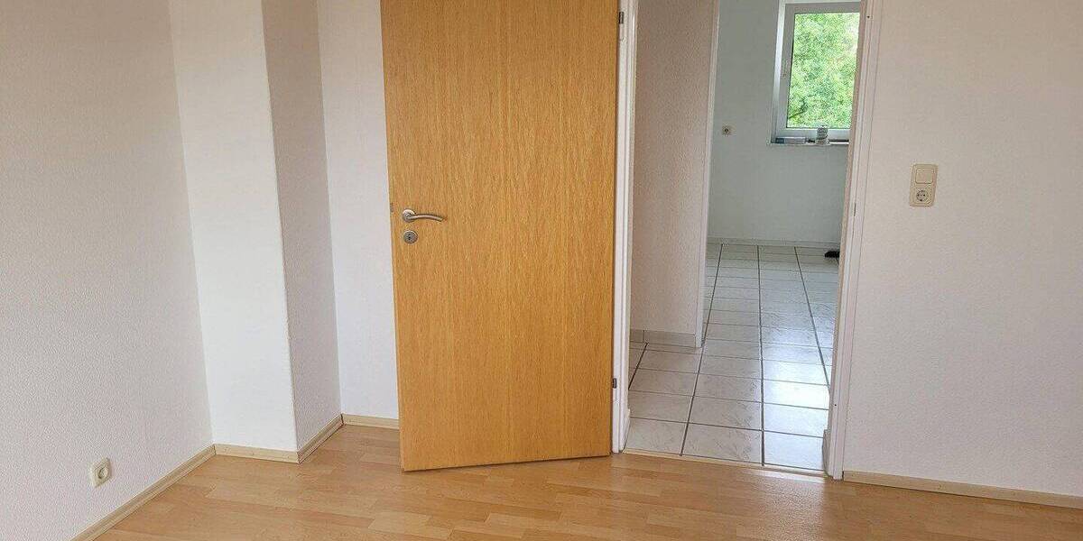 Etagenwohnung Karlstein OT Großwelzheim Großwelzheim - 3 Zimmer, 63 m&sup2;, 660&euro; | Angebot:26825457