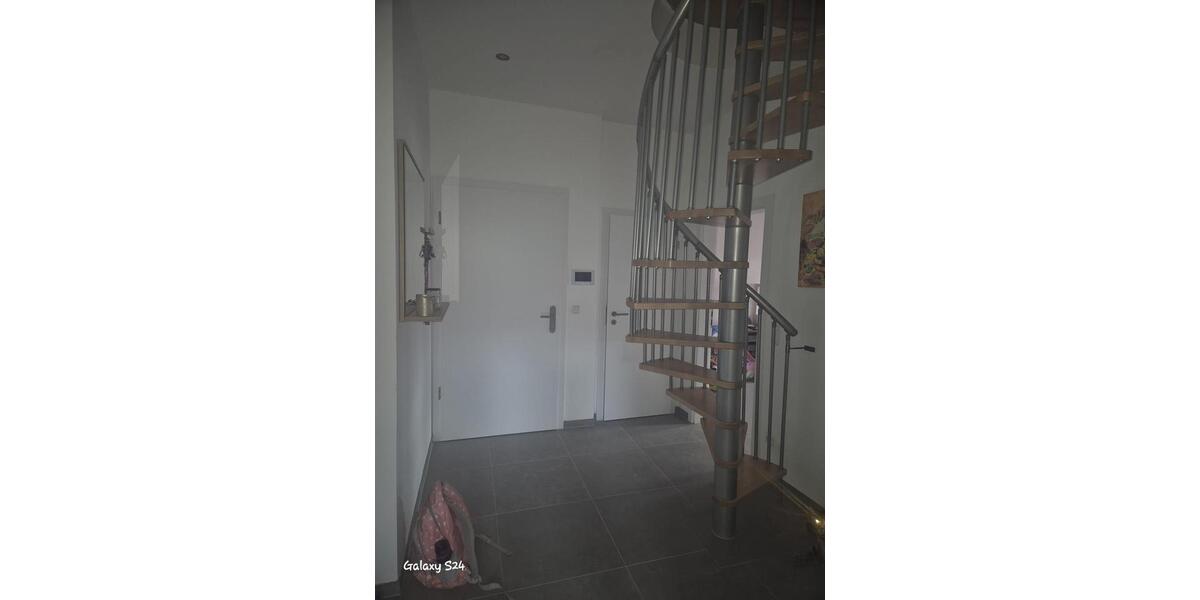 Dachgeschoßwohnung Rodgau - 3 Zimmer, 110 m&sup2;, 1.400&euro; | Angebot:26660603