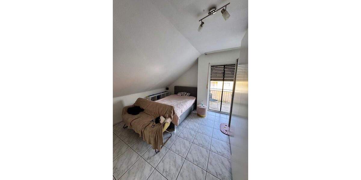 Etagenwohnung Rödermark Ober-Roden - 4 Zimmer, 102 m&sup2;, 350.000&euro; | Angebot:25057855