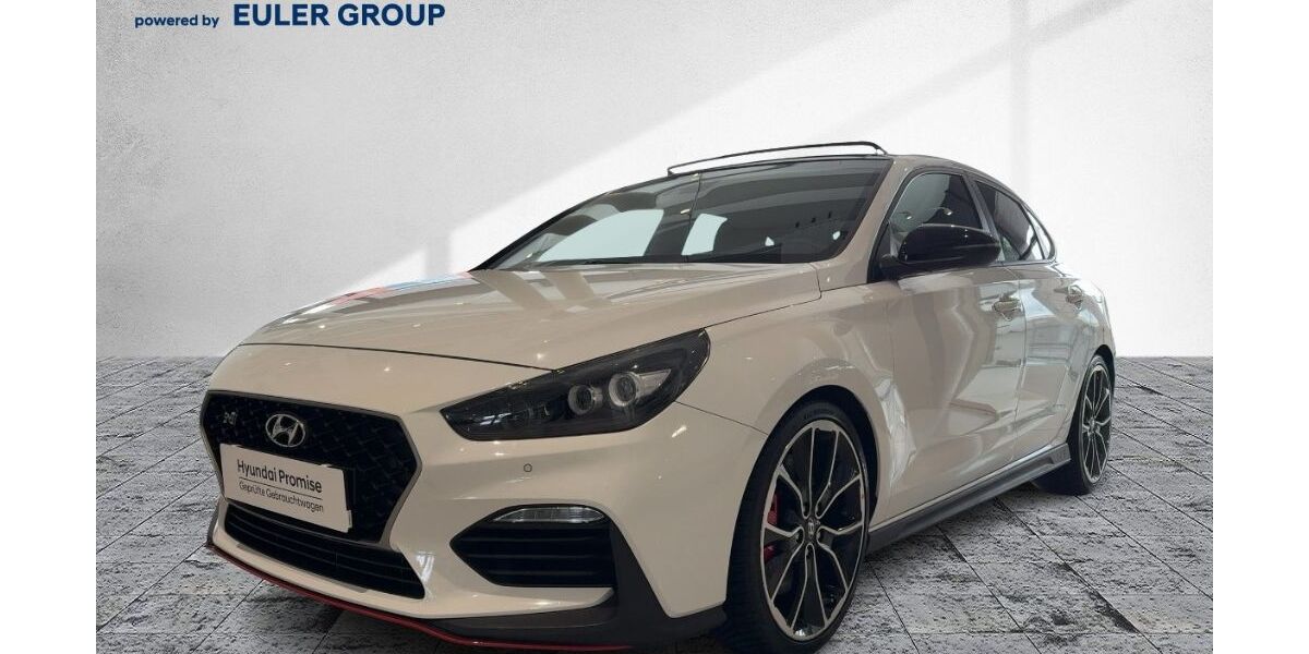 Hyundai i30 64.827 km 23.490 &euro; Frankfurt 60314