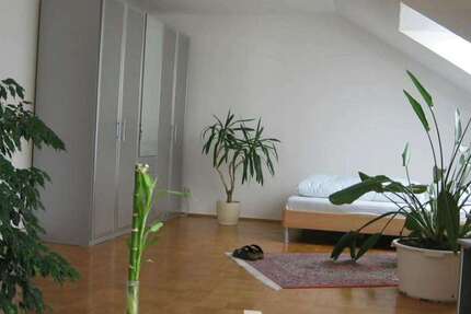 Zimmer Eschborn - 1 Zimmer, 1.090&euro; | Angebot:22848167