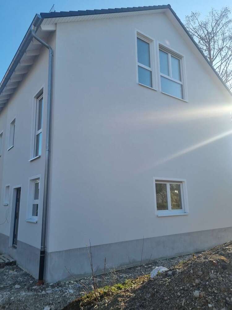 Haus zum Kaufen in Nidderau Windecken 369.000 € 133.56 m²