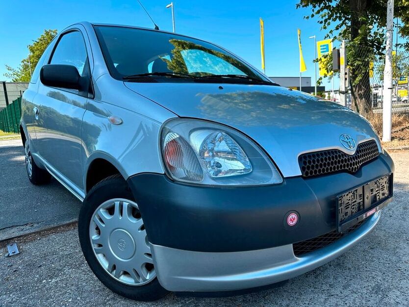 Yaris