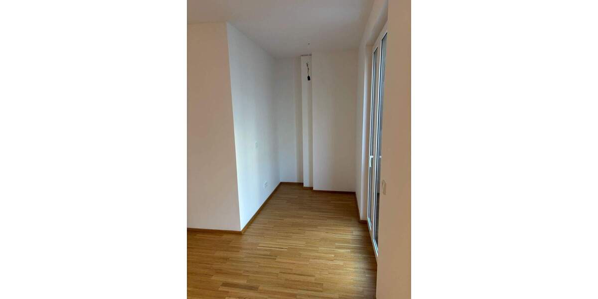 Etagenwohnung Offenbach am Main Hafen - 2 Zimmer, 71 m&sup2;, 1.355&euro; | Angebot:25772898