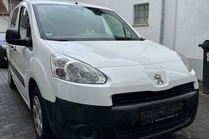 Peugeot Partner 190.000 km 5.100 &euro; Darmstadt 64297