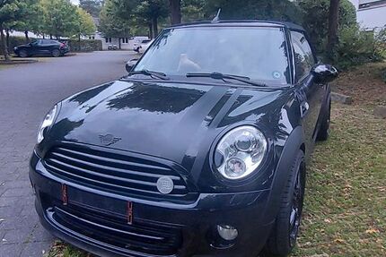 Mini Cooper Cabrio 122.600 km 7.300 € Mainhausen 63534