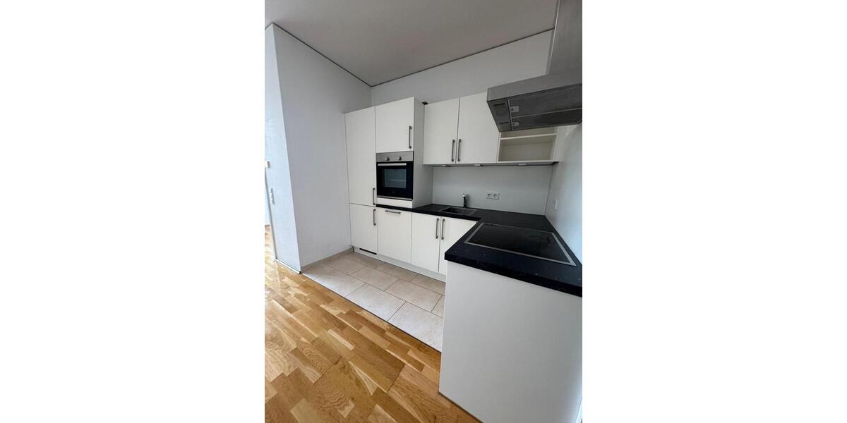 Moderne Penthouse-Studentenwohnung mit Dachterasse - sofort frei 2 zimmer