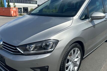 VW Golf Sportsvan 66.761 km 14.900 &euro; Büttelborn 64572