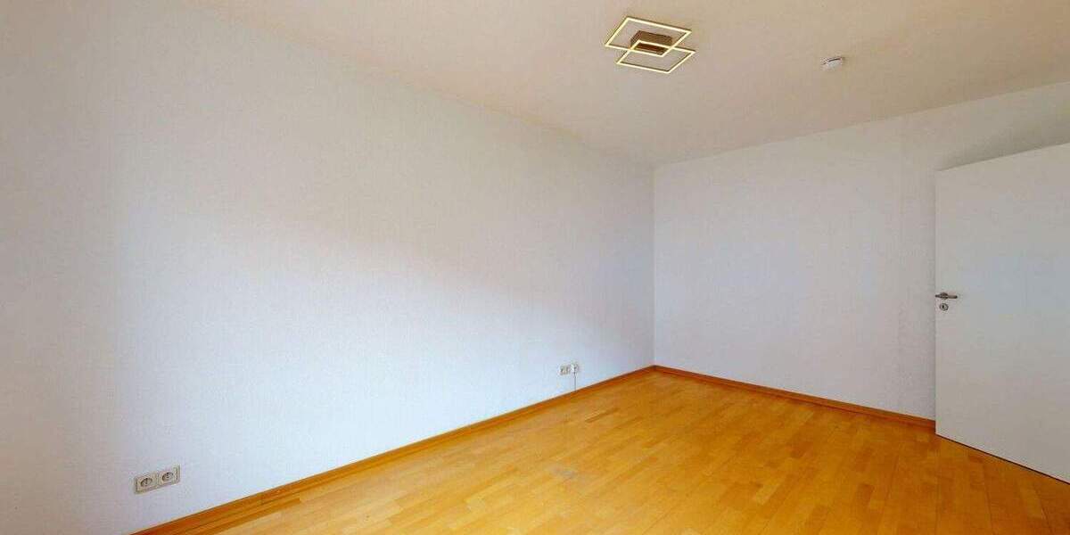 Etagenwohnung Frankfurt am Main Dornbusch - 3 Zimmer, 81 m&sup2;, 450.000&euro; | Angebot:25663800