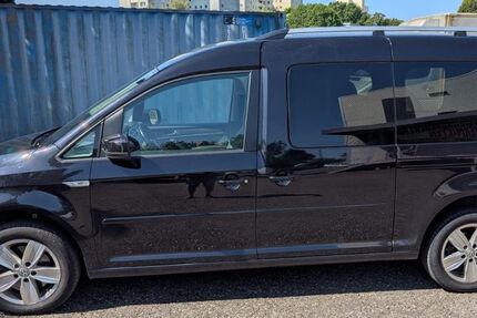 VW Caddy Maxi 354.000 km 22.000 &euro; Steinbach 61449