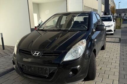 Hyundai i20 189.000 km 2.100 € Hanau 63457