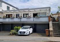 Bungalow mit 5Garagen im Kern von Eschborn seltenen Gelegenheit
