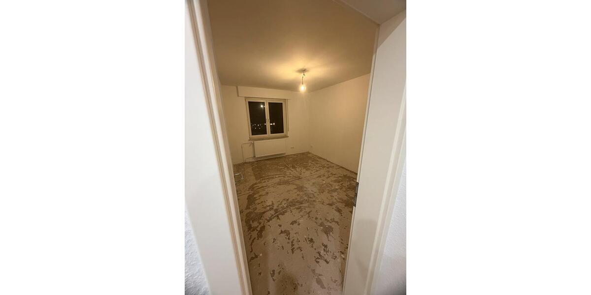Etagenwohnung Hofheim am Taunus - 3 Zimmer, 66 m&sup2;, 1.000&euro; | Angebot:25409892
