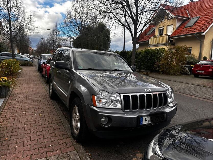 Jeep Grand Cherokee 230.000 km 7.200 € Frankfurt 60437