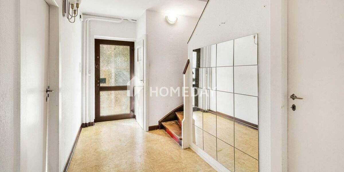 Reihenmittelhaus Frankfurt am Main Ginnheim - 8 Zimmer, 118 m&sup2;, 627.000&euro; | Angebot:25732761