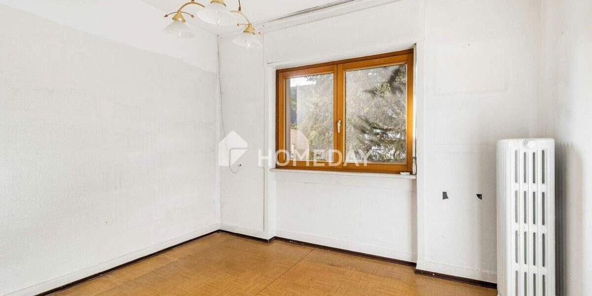 Reihenmittelhaus Frankfurt am Main Ginnheim - 8 Zimmer, 118 m&sup2;, 599.000&euro; | Angebot:25732761