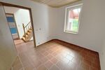 **RESERVIERT** Charmantes Einfamilienhaus mit vielseitig nutzbarem Nebengebäude 5 zimmer