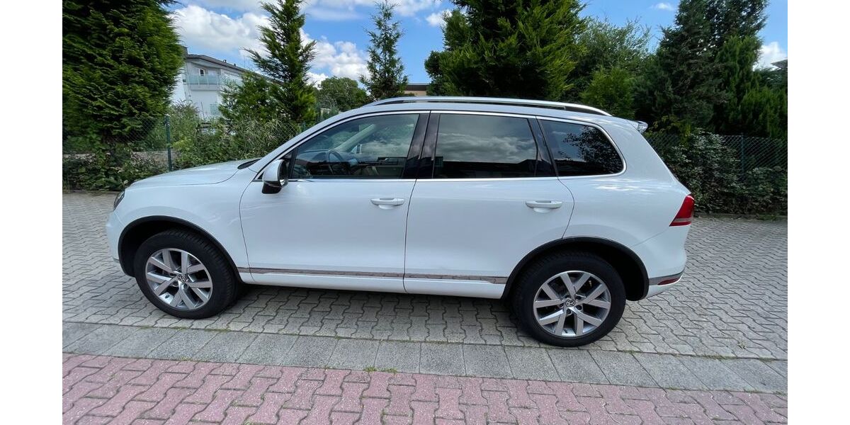 VW Touareg 140.000 km 23.500 &euro; frankfurt 60488