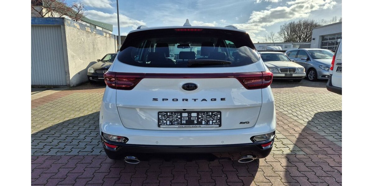 Kia Sportage Black Edition 4WD Automatik, AHK, Leder, 28.421 km 22.890 &euro; Rodgau 63110