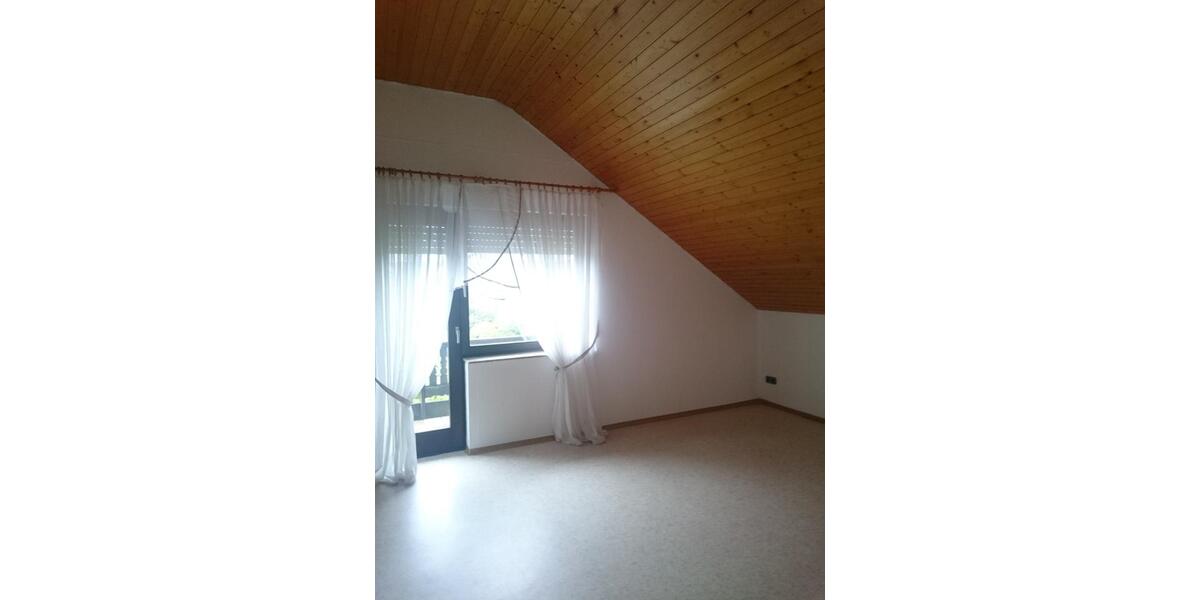 Helle DG-Wohnung in Hattersheim-Okriftel 2 zimmer