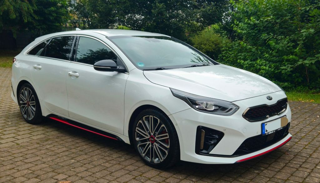 Kia pro ceed / ProCeed 98.600 km 17.400 &euro; Babenhausen 64832