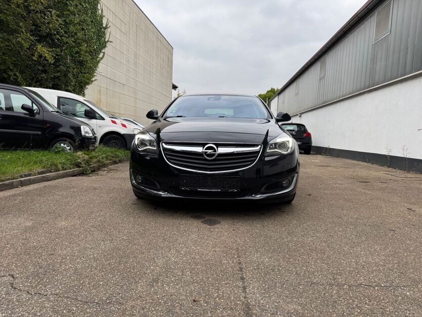 Opel Insignia 163.951 km 8.500 € Hanau 63452