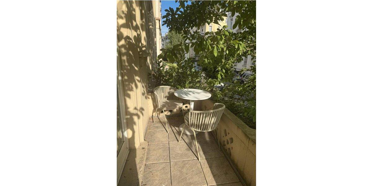 Etagenwohnung Frankfurt am Main Nordend West - 2 Zimmer, 72 m&sup2;, 1.050&euro; | Angebot:26336170