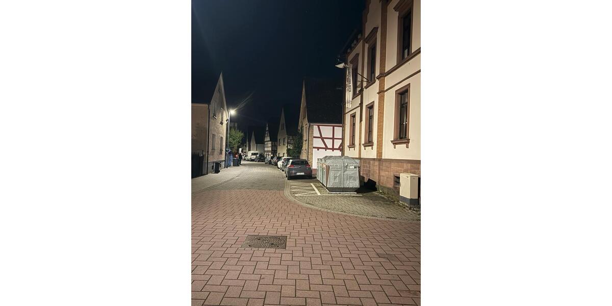 6-Zimmer Zweifamilienhaus nur 150 m zum Main – familienfreundlich 6 zimmer