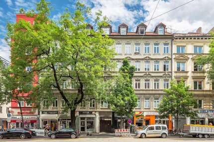 Büro in München 2.650 € 30.76 m²