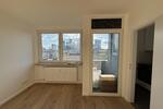 Erstbezug ! Sanierte -1-Zimmer Wohnung mit Küche und Balkon in Frankfurts Innenstadt