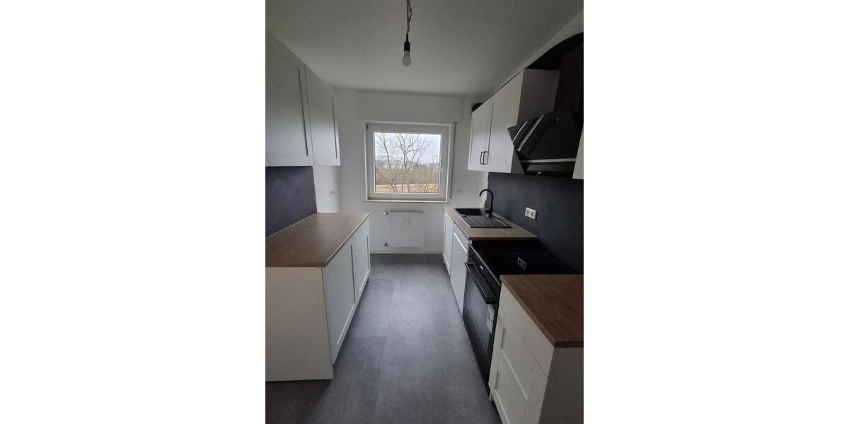 Etagenwohnung Steinbach (Taunus) - 3.5 Zimmer, 85 m&sup2;, 1.200&euro; | Angebot:26241351