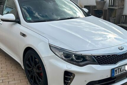 Kia Optima 112.599 km 19.890 € Hattersheim 65795