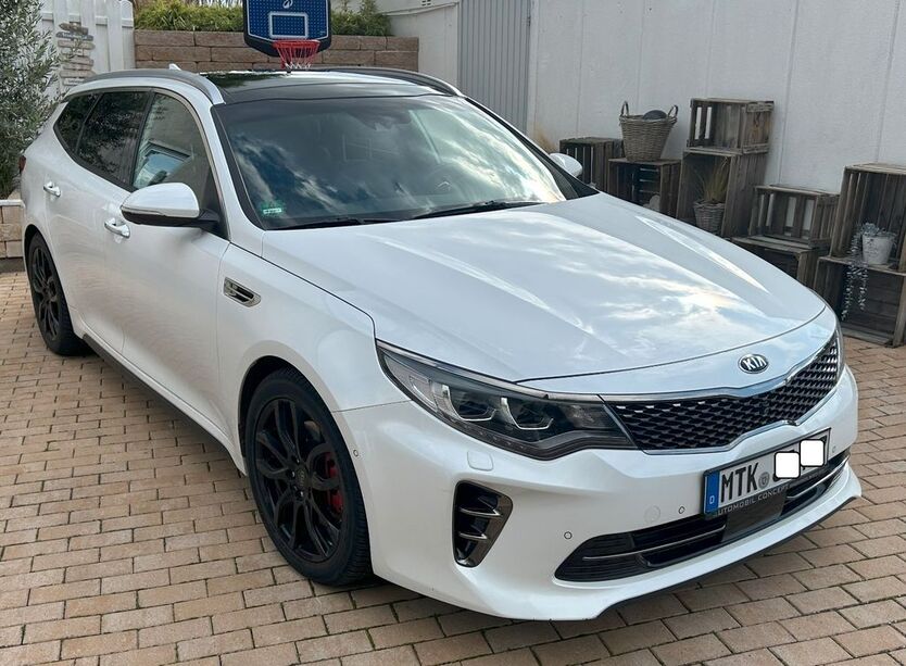 Kia Optima 112.599 km 19.890 € Hattersheim 65795