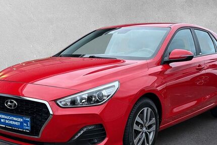 Hyundai i30 41.800 km 16.870 &euro; Rüsselsheim 65428