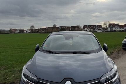 Renault Kadjar 27.427 km 16.000 &euro; Frankfurt am Main 60488