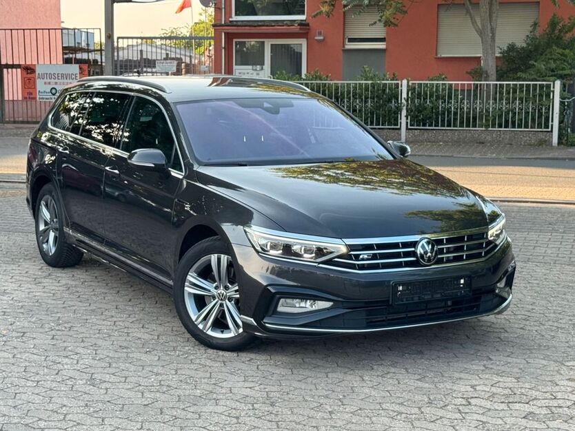 VW Passat 143.300 km 20.500 € Frankfurt am Main 65933