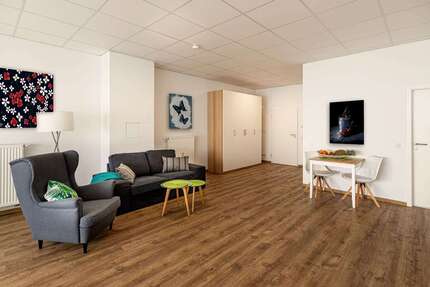 Zimmer Darmstadt - 2 Zimmer, 1.900&euro; | Angebot:26818582